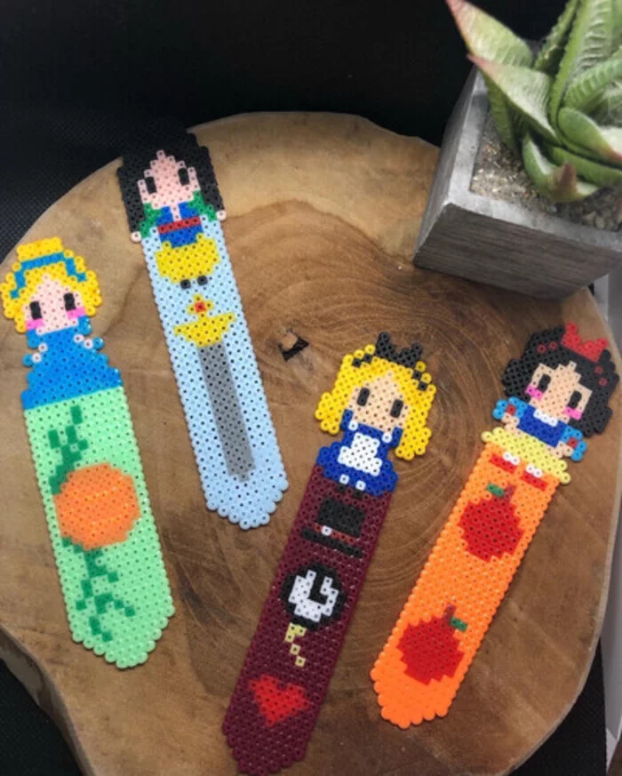 Le Petit Atelier d'été : marque-page perle à repasser