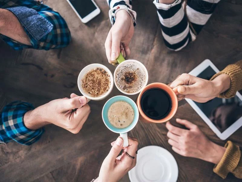 Le café des vacanciers
