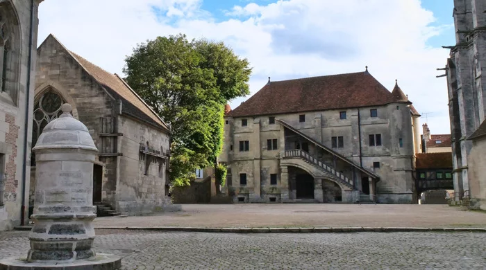 Visite insolite de la Cité épiscopale