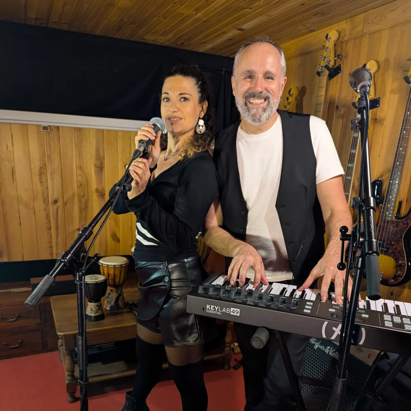 Animation musicale avec le Duo Acoustic Vibes