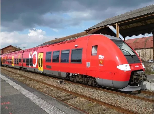 Sortie en train Eco-Metro, départ gare de Millau - Discussion en Anglais - été 2026