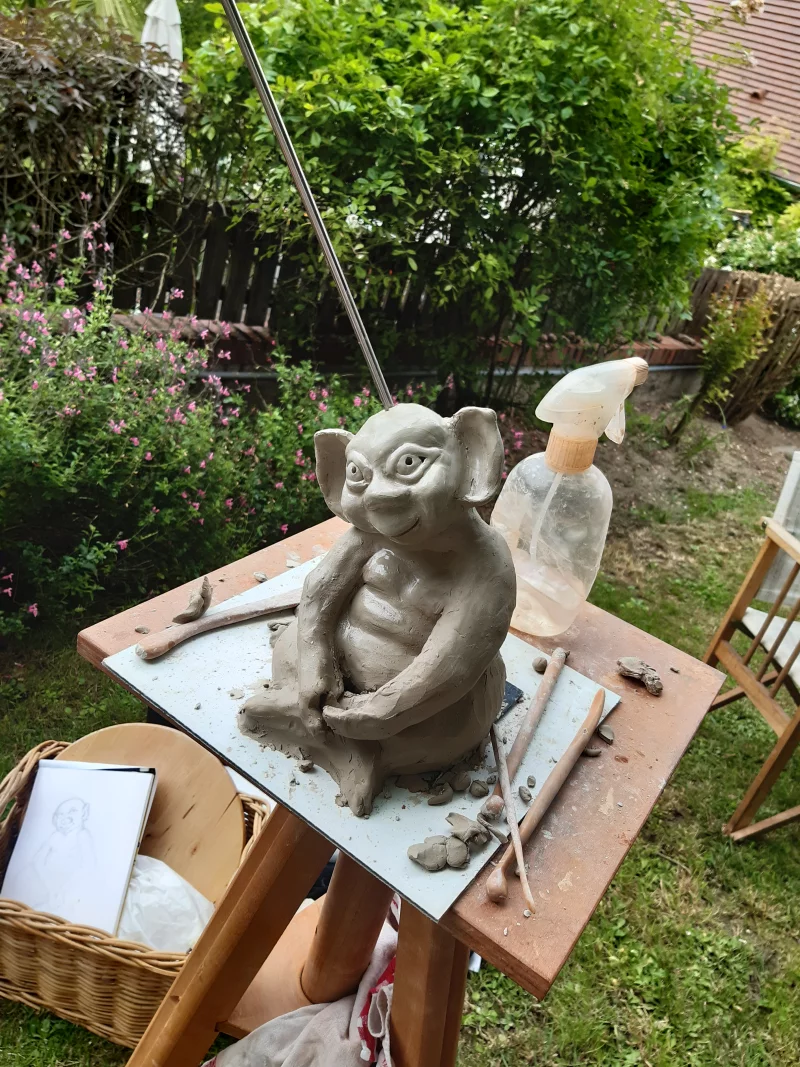 Atelier de modelage intergénérationnel : Créez ta gargouille ou ton monstre en argile!
