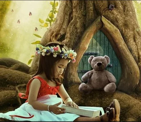 Exposition à la médiathèque / La Malle / Les livres géants