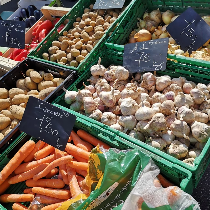 Marché de Saint-Pois