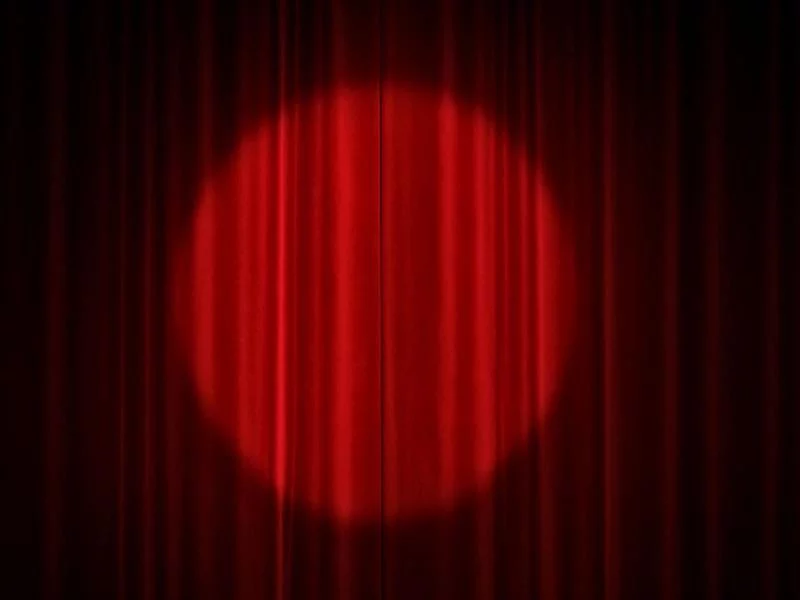 Théâtre : L'Histoire qui n'existe pas encore