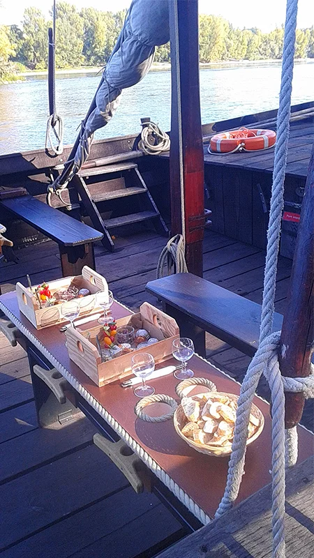 Balade Apéro sur la Loire - Tours > Rochecorbon