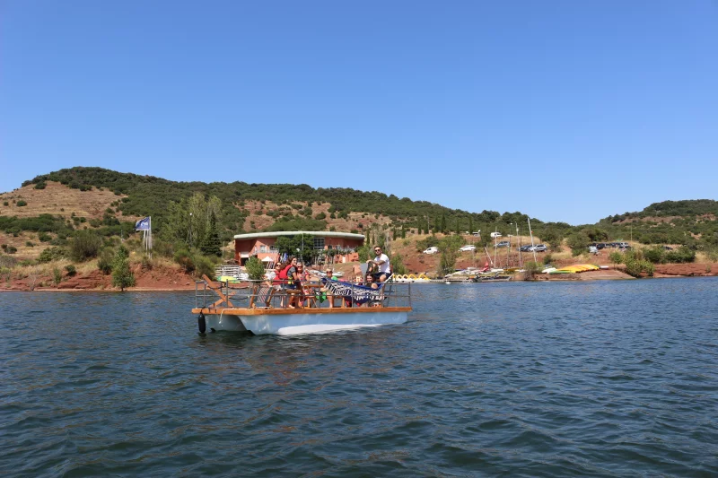 DÉGUSTATION À BORD DU SALON FLOTTANT