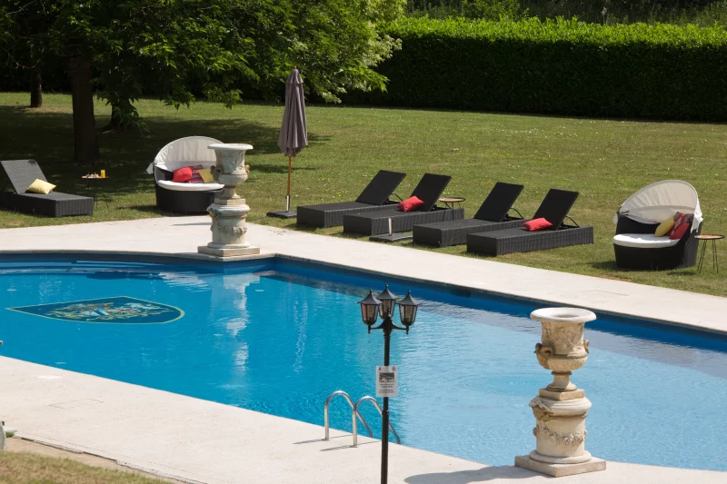 Déjeuner Plancha & Accès Piscine 2H