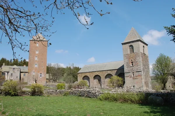 Journée du patrimoine "Visite historique du village d'Aubrac"