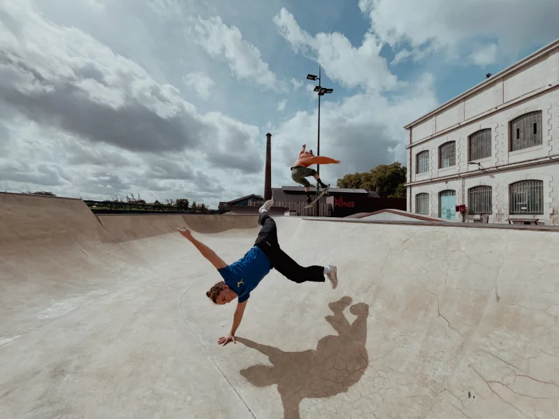 Cirque et skateboard | Hyperboles