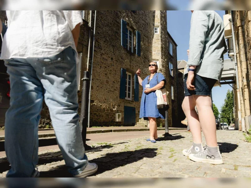 Coutances au fil des rues
