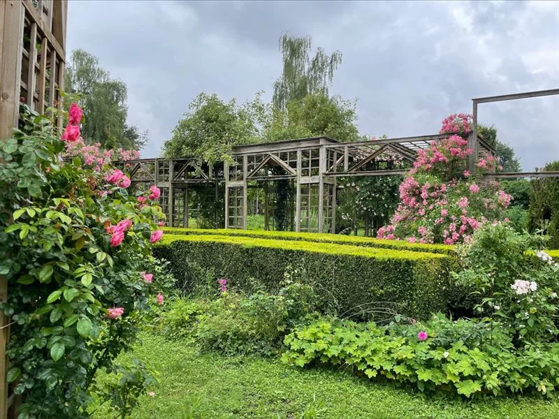 J.E.P. - De nouvelles perspectives pour un jardin bicentenaire et philosophe