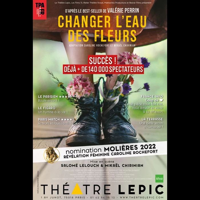 CHANGER L'EAU DES FLEURS