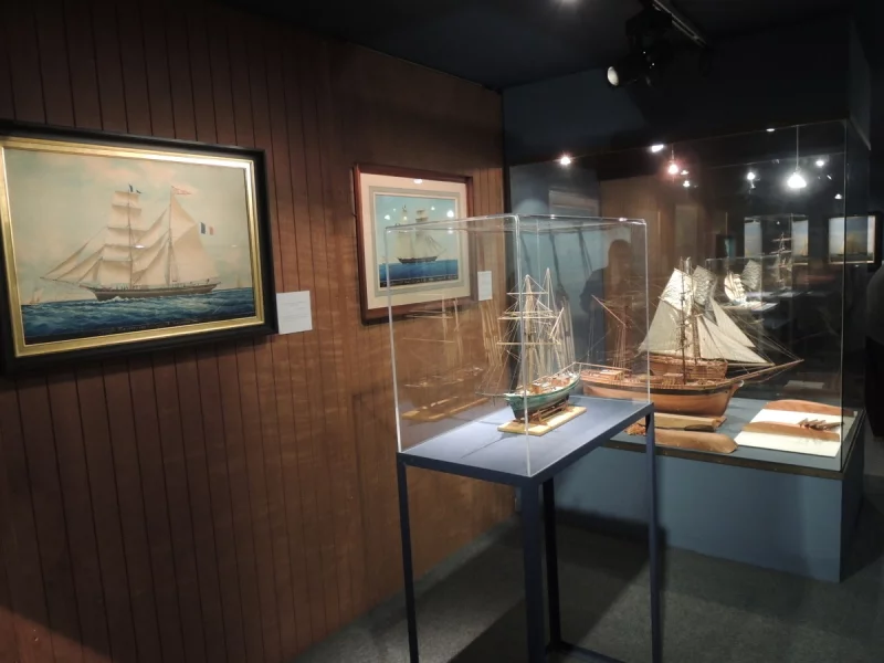 Musée maritime, suivez l'guide !