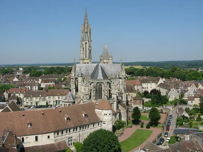 Visite guidée découverte de la ville de Senlis