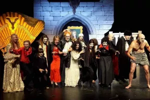 LE BAL DES VAMPIRES