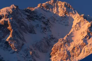 Contes à Re-Bourg : Montagnes magiques