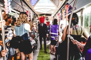 Brigades de déraillement public pour transports en commun
