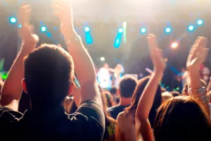 Venez fêter la fin des festivités à Rousson.
