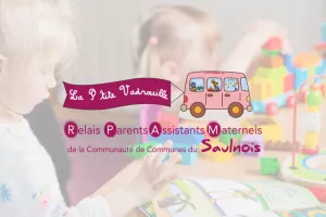 Ma matinée à l'aire de jeux : Viens écouter des histoires et faire de petits jeux à l'extérieur !