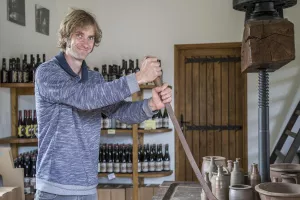 Visite avec distillation à la cidrerie Mette au Mesnil Caussois