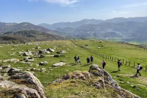 Rando accompagnée Mendi Gaiak : des Pierres qui parlent