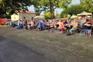 Vie de village et de quartier - La Bataille