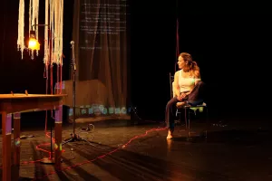 "Femme Hérisson" Mariya Aneva - Le Petit Théâtre de Pain