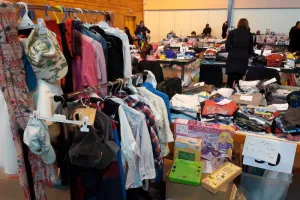 Bourse aux fournitures scolaires et vêtements