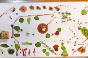 Performance culinaire par Lei Saïto