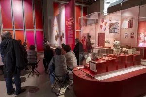 Visite de l'exposition "Rouge ! Archéologie d'une couleur"