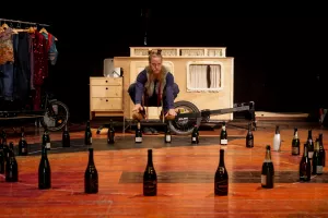 Festival Places aux arts - Spectacle de la Cie Quotidienne - "La tournée des Aurevoirs"