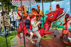 Le Carrousel Shuriken – Boîte à Clous