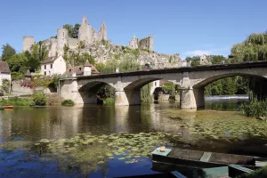 Randonnée dans les communes à Angles-sur-l'Anglin