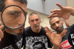 SCRED CONNEXION   BUSTA FLEX   ICE CRIMI   DJ MASTER MIKE   LE CARRÉ