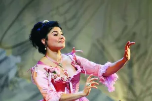 RÉCITAL SERENAD UYAR