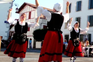 Spectacle de danses folkloriques basques