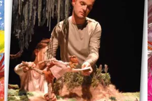 Théâtre Saint-Lô > "Sous l'arbre (miniature)" / Cie À demain mon amour