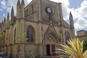 Festival Les Traversées Tatihou - Visite conférence des vitraux et de l’église de Saint-Vaast-la-Hougue