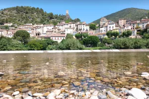 ROQUEBRUN, UNE HISTOIRE FAÇONNÉE PAR LE FLEUVE