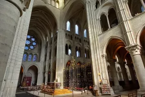 Visite guidée de la cathédrale et de son trésor à Laon