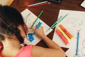 Dessine ton fantôme... En slip, avec Marion Puech
