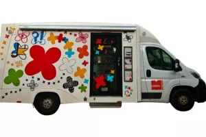 Fresque du bibliobus : inauguration