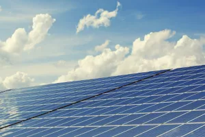Discussion : La citoyenne solaire