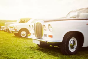 Rassemblement de véhicules anciens, de prestige & youngtimers