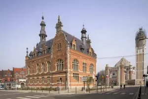 Visite : Comines et sa grand place