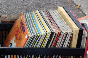 BROCANTE À FOURNELS