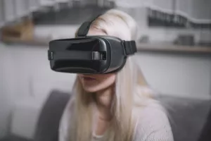 Les découvertes numériques : Visite virtuelle à travers l'appli Lens