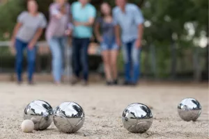CONCOURS DE PÉTANQUE