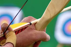 Été Actif : Tir à l'arc sur cible au Sentier Botanique